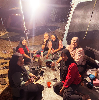 momen berkualiti bersama keluarga yang menguatkan emosi dan hubungan kekeluargaan