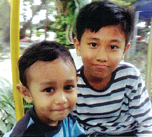 Dua cinta hati, anak-anak yang amat disayangi.