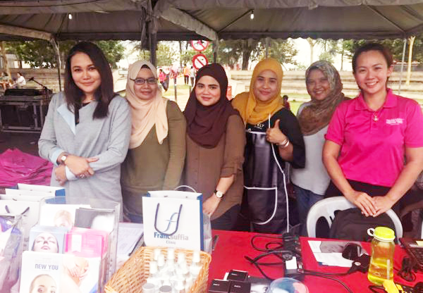 Dr Suffia di Forum wanita dan kerjaya di Festival Kebudayaan Rakyat Kuala Langat bersama PERSENS
